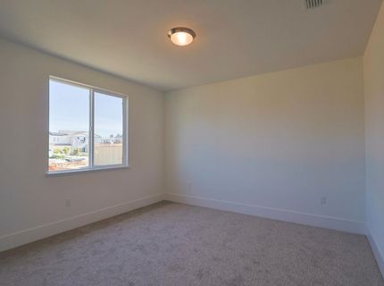 5638 Lakepointe Dr, Rocklin, CA 95677 Photo