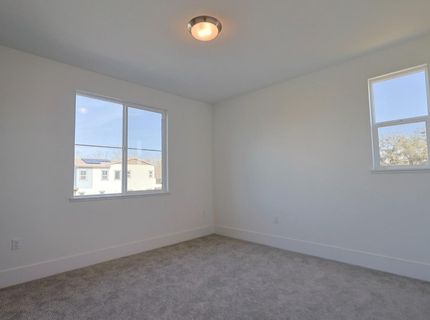 5638 Lakepointe Dr, Rocklin, CA 95677 Photo