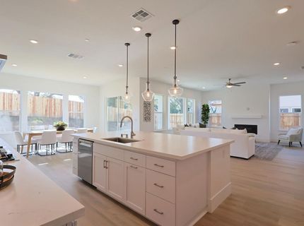 5638 Lakepointe Dr, Rocklin, CA 95677 Photo