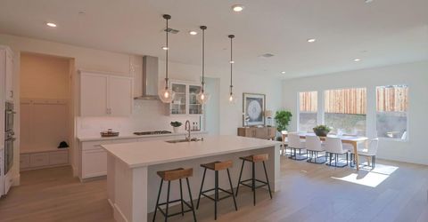 5638 Lakepointe Dr, Rocklin, CA 95677 Photo