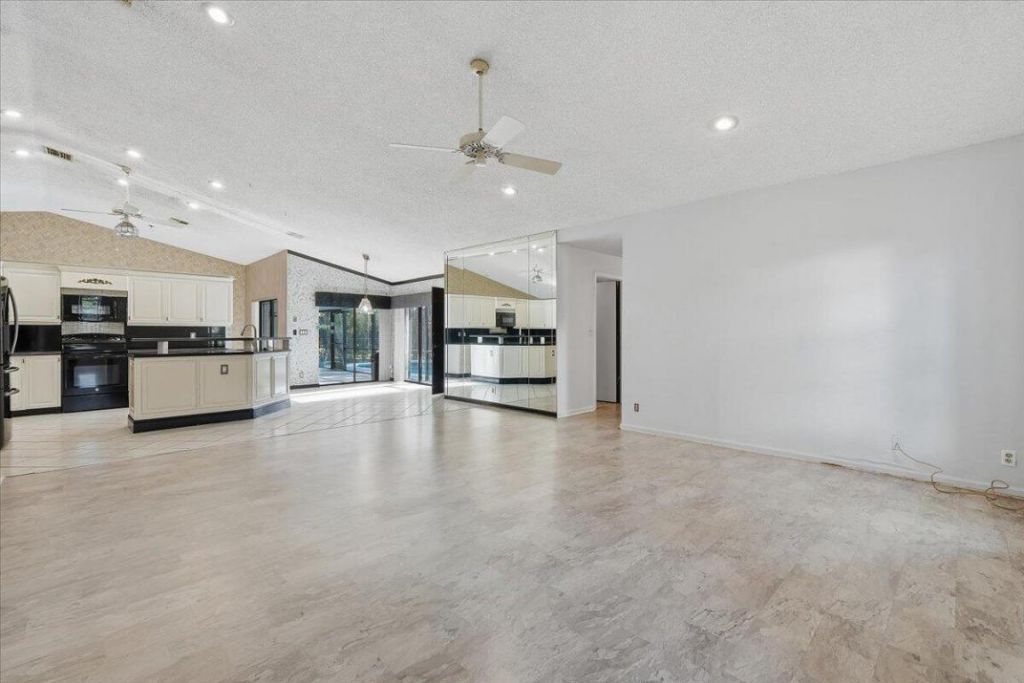 8870 NW 49th Drive, Coral Springs, FL 33067 Photo