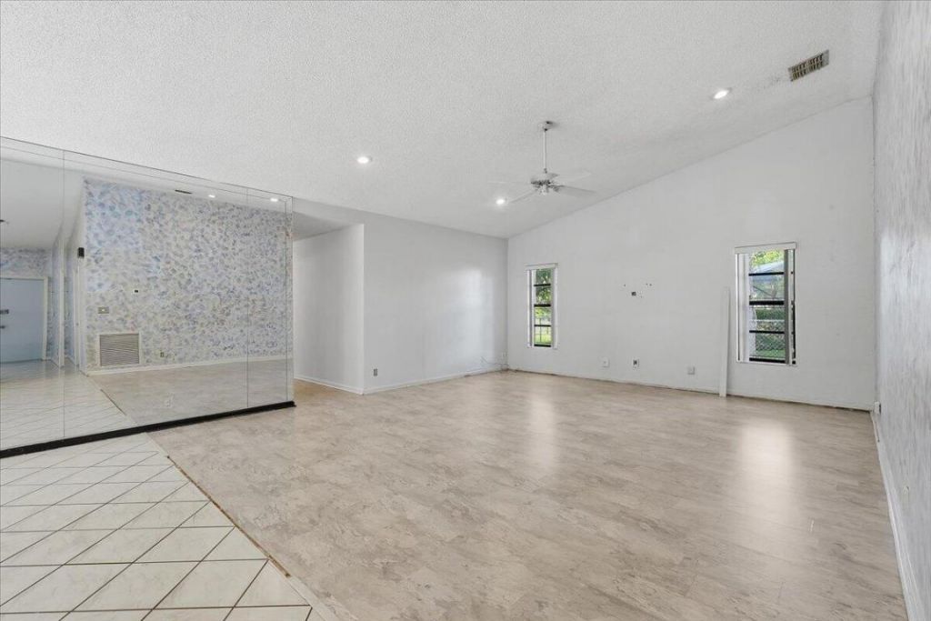 8870 NW 49th Drive, Coral Springs, FL 33067 Photo