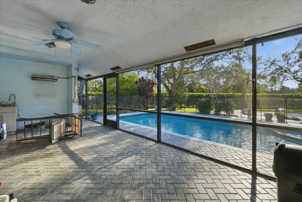 8870 NW 49th Drive, Coral Springs, FL 33067 Photo