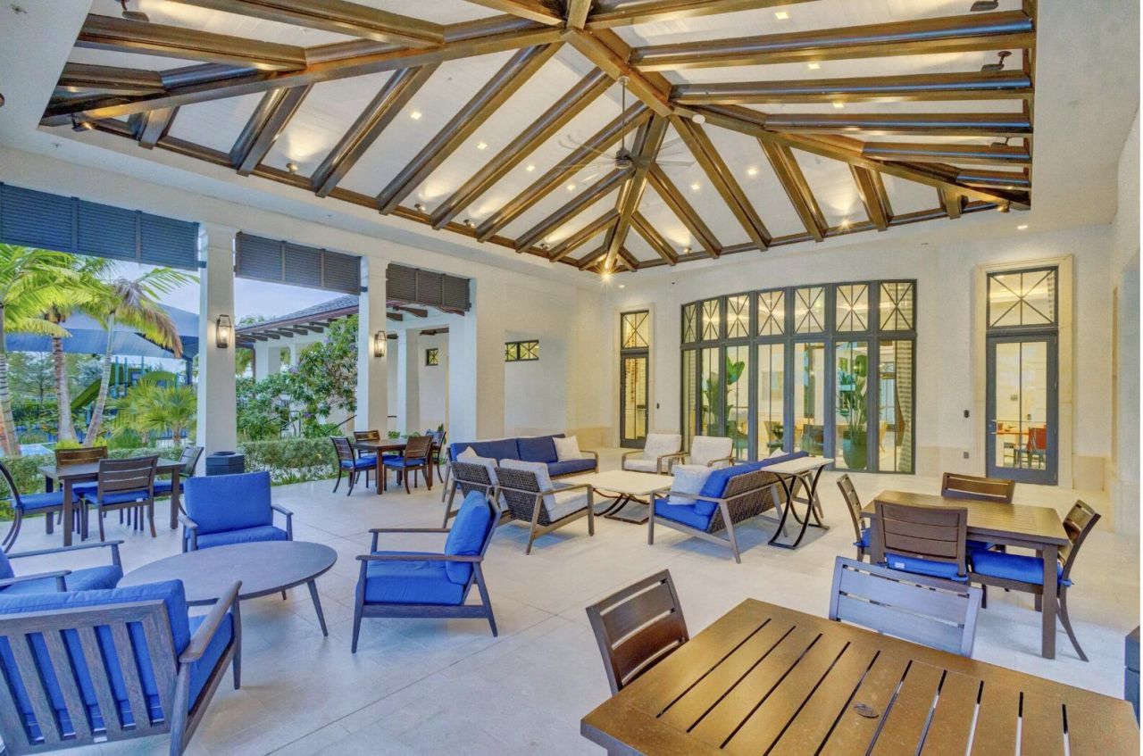 9243 Coral Isles Circle, Palm Beach Gardens, FL 33412 Photo