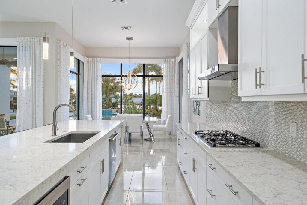 9243 Coral Isles Circle, Palm Beach Gardens, FL 33412 Photo