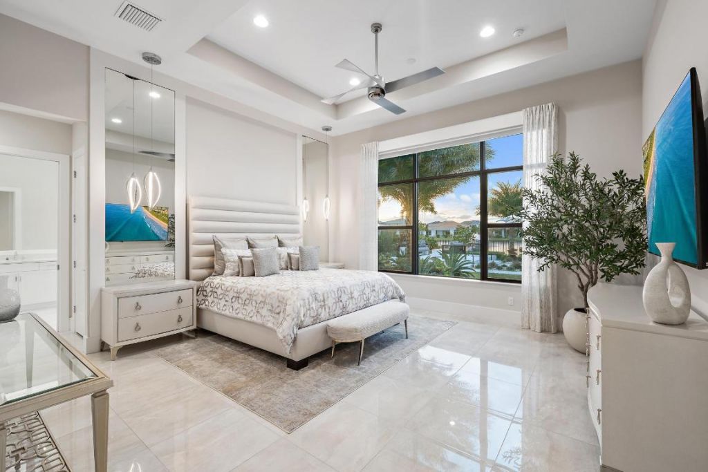 9243 Coral Isles Circle, Palm Beach Gardens, FL 33412 Photo