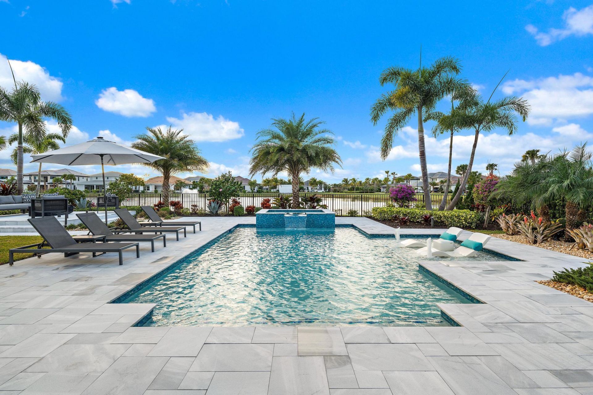 9243 Coral Isles Circle, Palm Beach Gardens, FL 33412 Photo