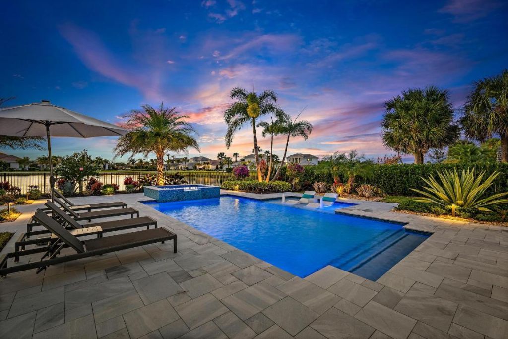 9243 Coral Isles Circle, Palm Beach Gardens, FL 33412 Photo