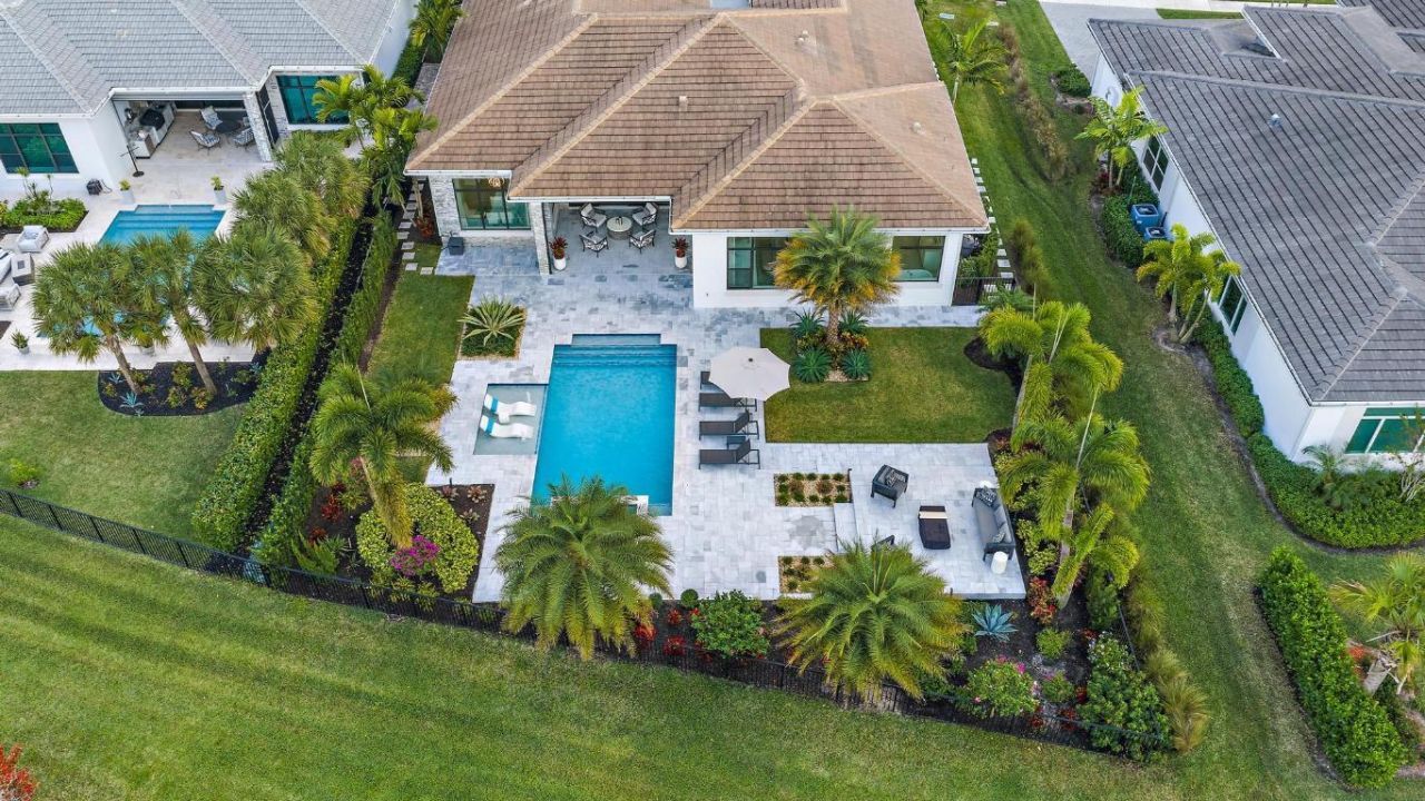 9243 Coral Isles Circle, Palm Beach Gardens, FL 33412 Photo