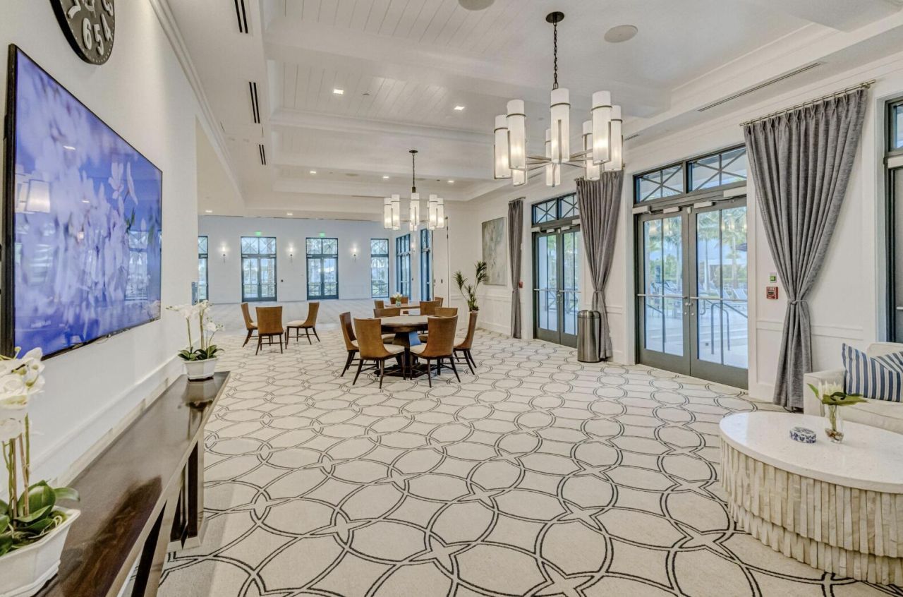 9243 Coral Isles Circle, Palm Beach Gardens, FL 33412 Photo