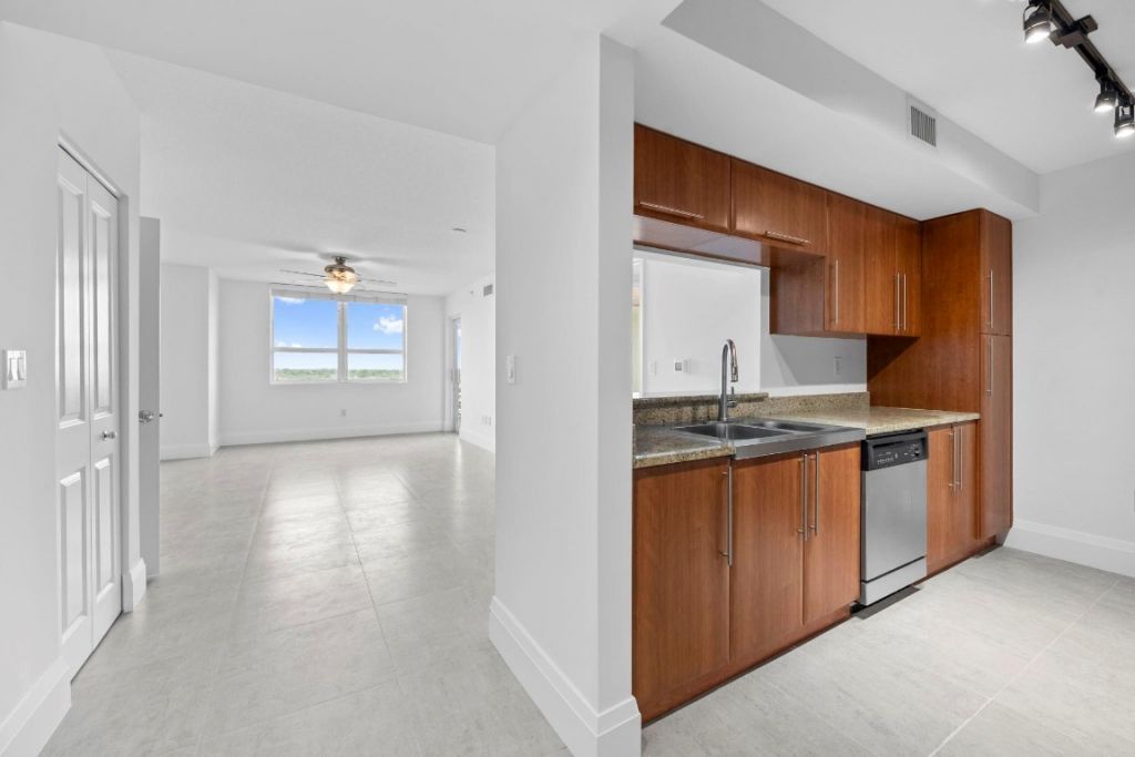 600 W Las Olas Boulevard, Unit 909S, Fort Lauderdale, FL 33312 Photo