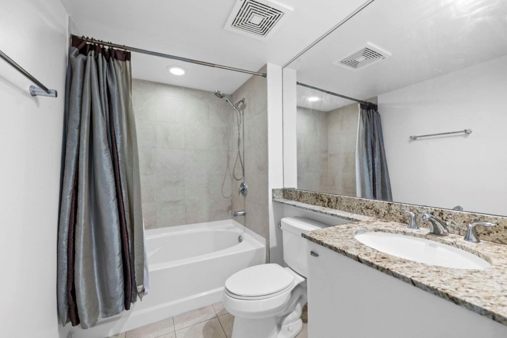 600 W Las Olas Boulevard, Unit 909S, Fort Lauderdale, FL 33312 Photo