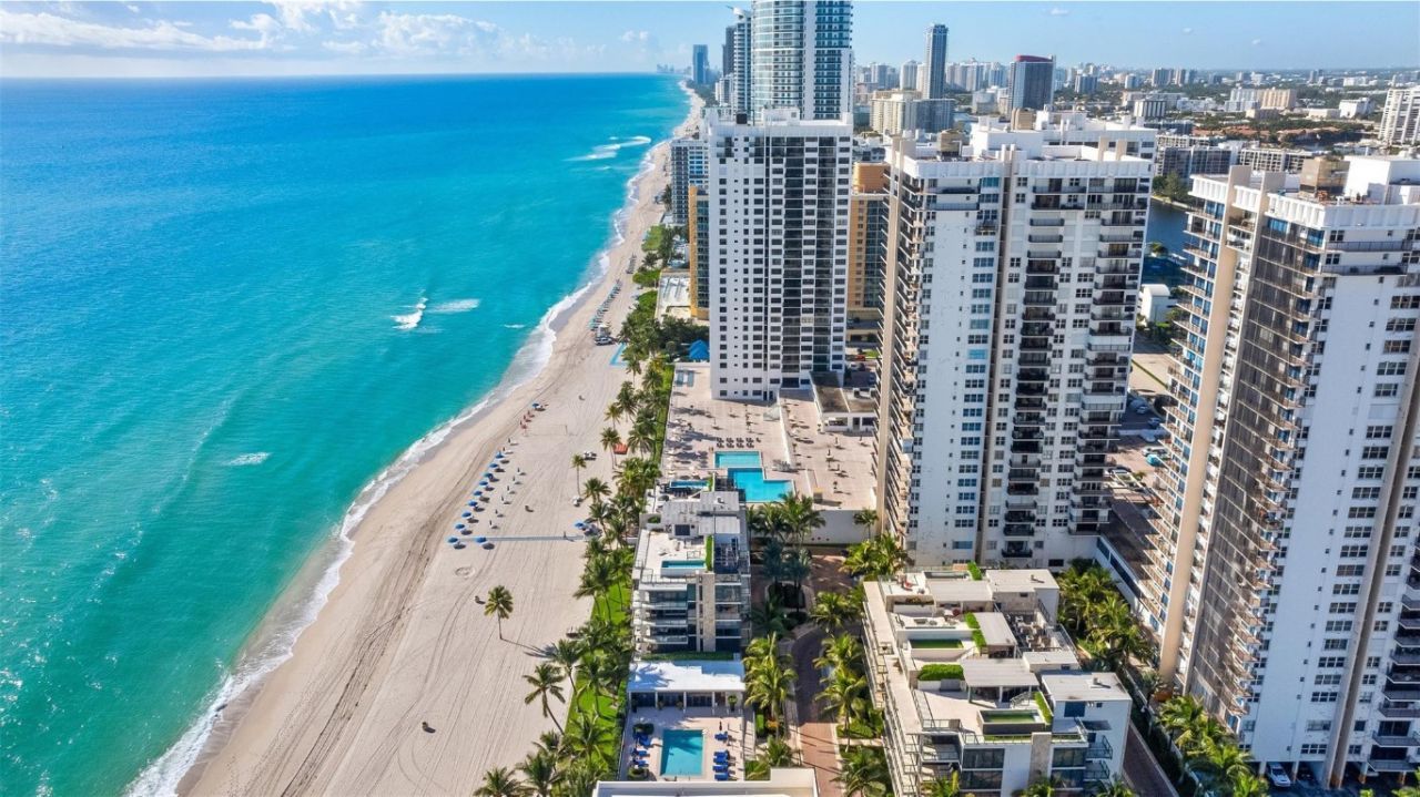 2205 S Surf Road, Unit 4B, Hollywood, FL 33019 Photo