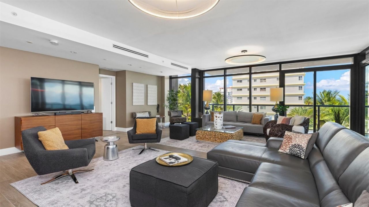 2205 S Surf Road, Unit 4B, Hollywood, FL 33019 Photo