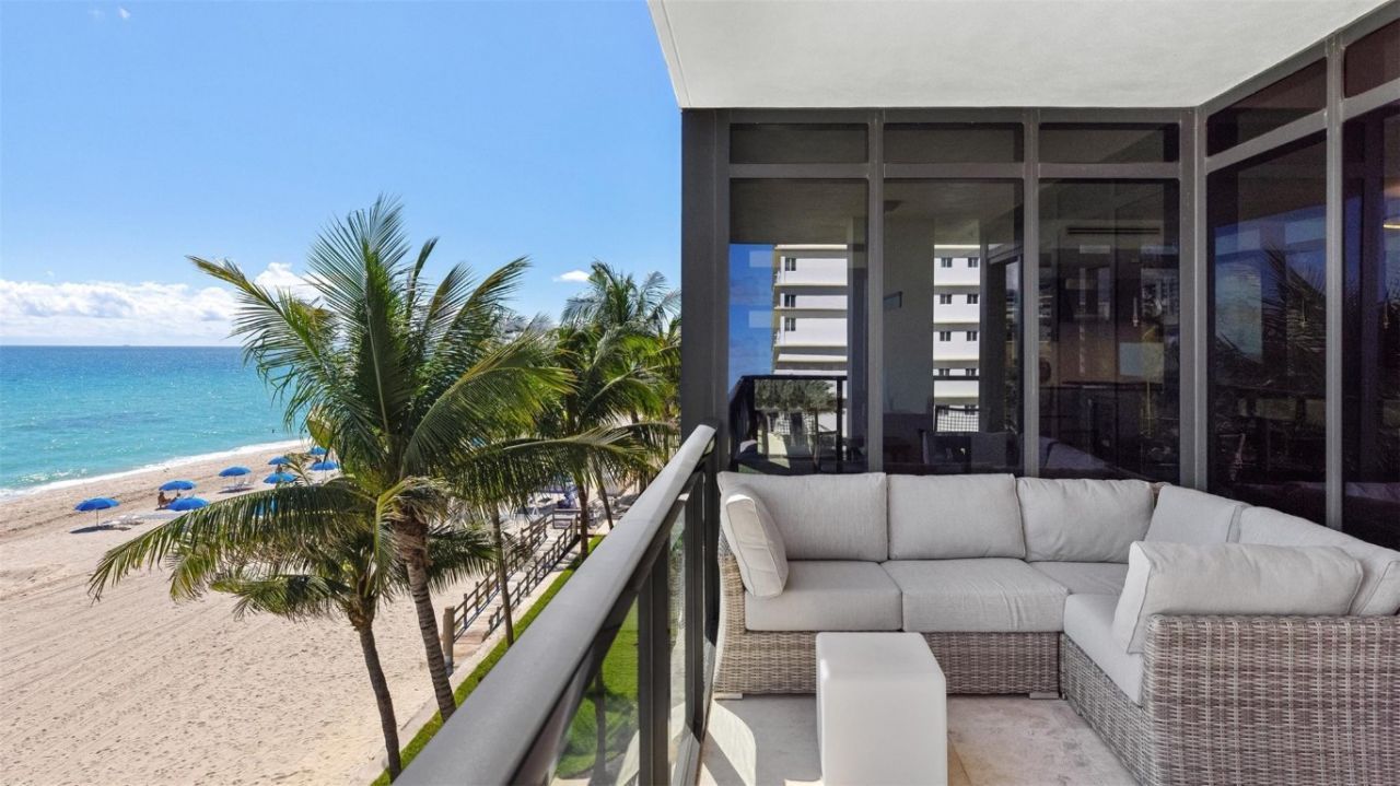 2205 S Surf Road, Unit 4B, Hollywood, FL 33019 Photo