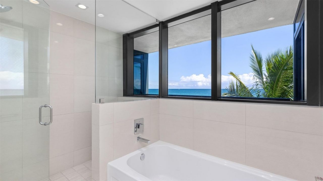 2205 S Surf Road, Unit 4B, Hollywood, FL 33019 Photo