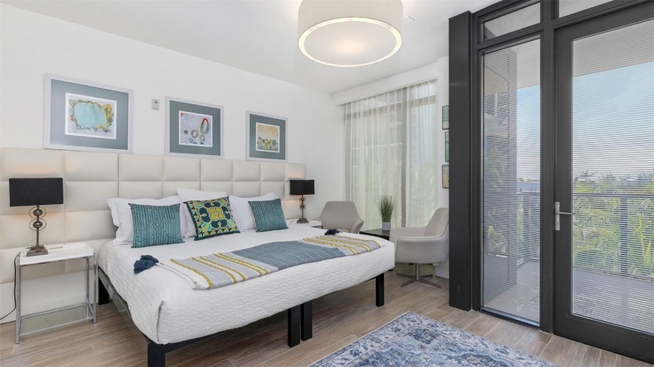 2205 S Surf Road, Unit 4B, Hollywood, FL 33019 Photo