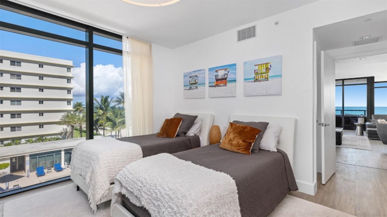 2205 S Surf Road, Unit 4B, Hollywood, FL 33019 Photo