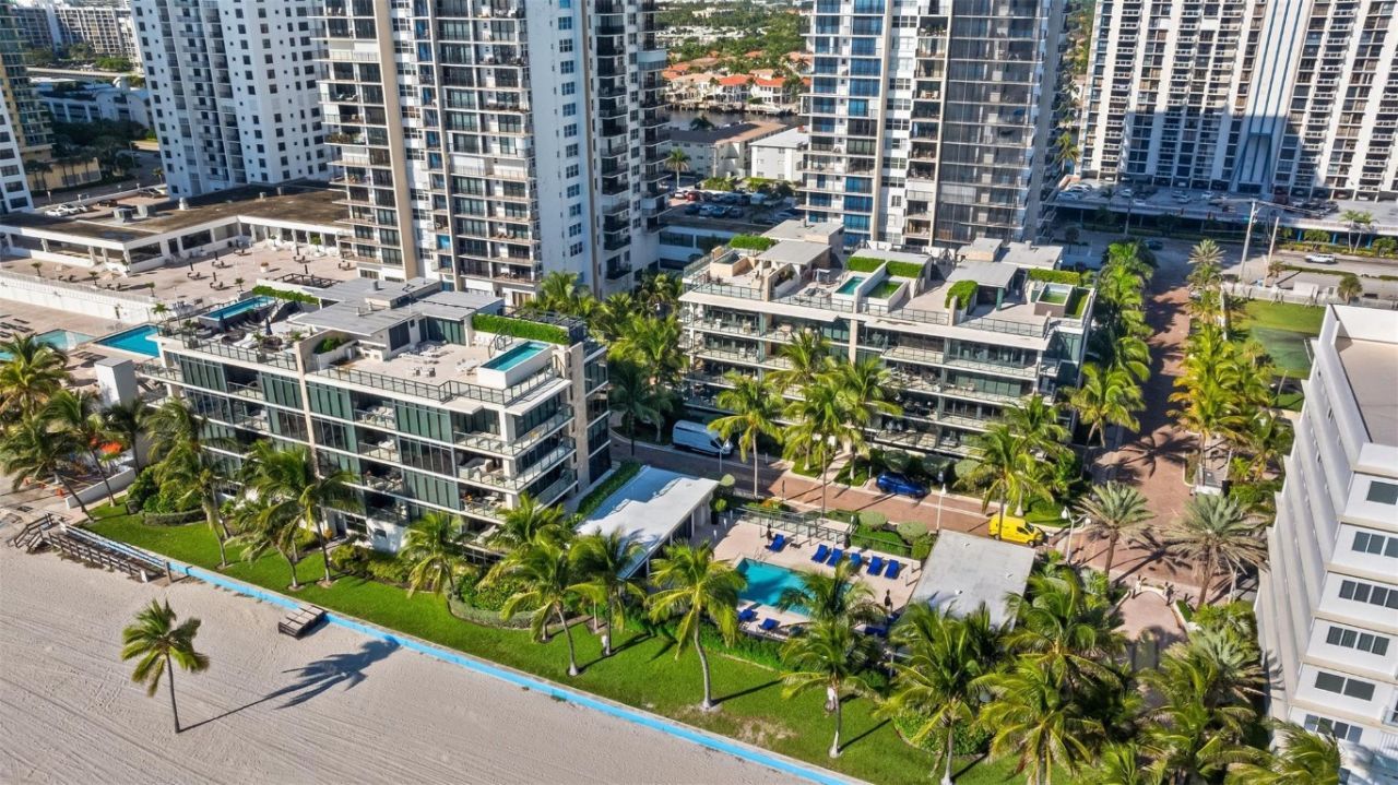 2205 S Surf Road, Unit 4B, Hollywood, FL 33019 Photo