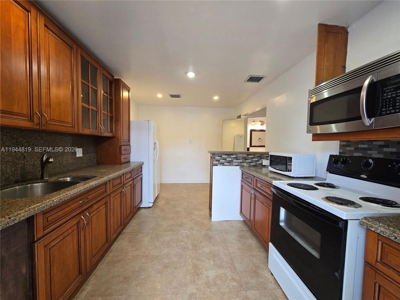 2957 SW 36th Ct, Unit 6, Miami, FL 33133 Photo