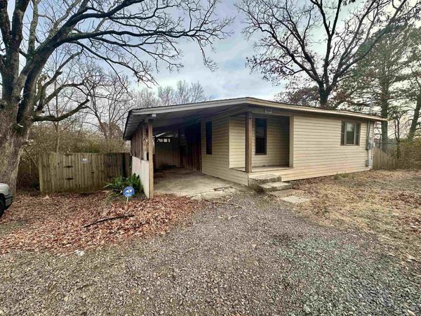 7204 Reed Rd., North Little Rock, AR 72118