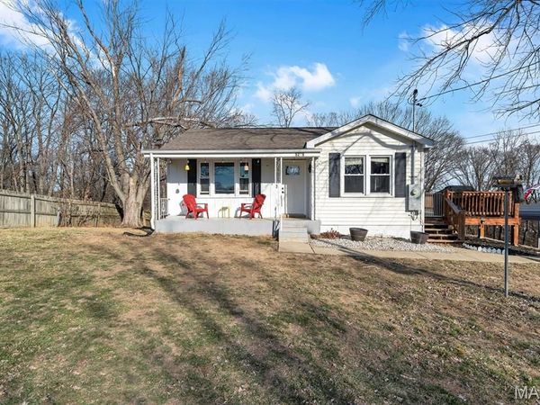 5209 Roberta Drive, High Ridge, MO 63049