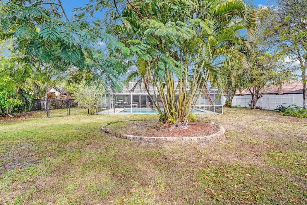 1826 SE Greendon Avenue, Port Saint Lucie, FL 34953 Photo