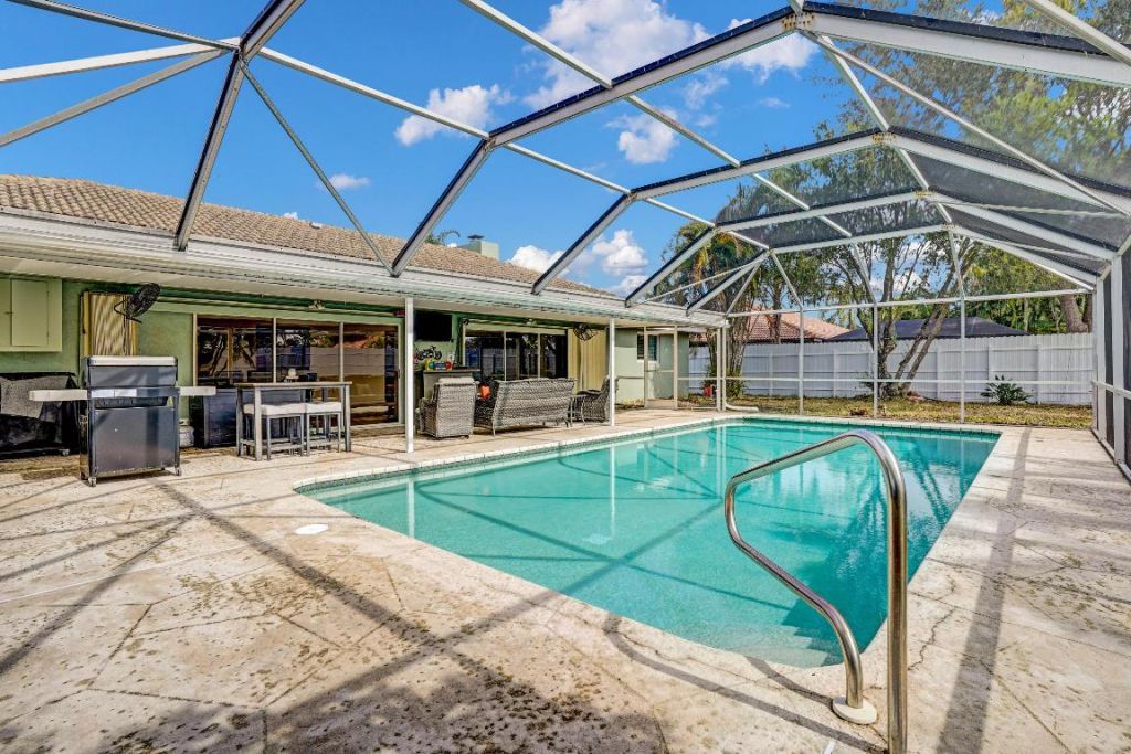 1826 SE Greendon Avenue, Port Saint Lucie, FL 34953 Photo