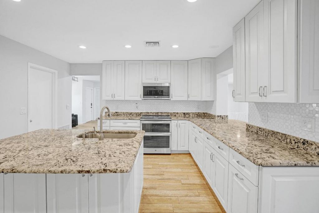 1826 SE Greendon Avenue, Port Saint Lucie, FL 34953 Photo