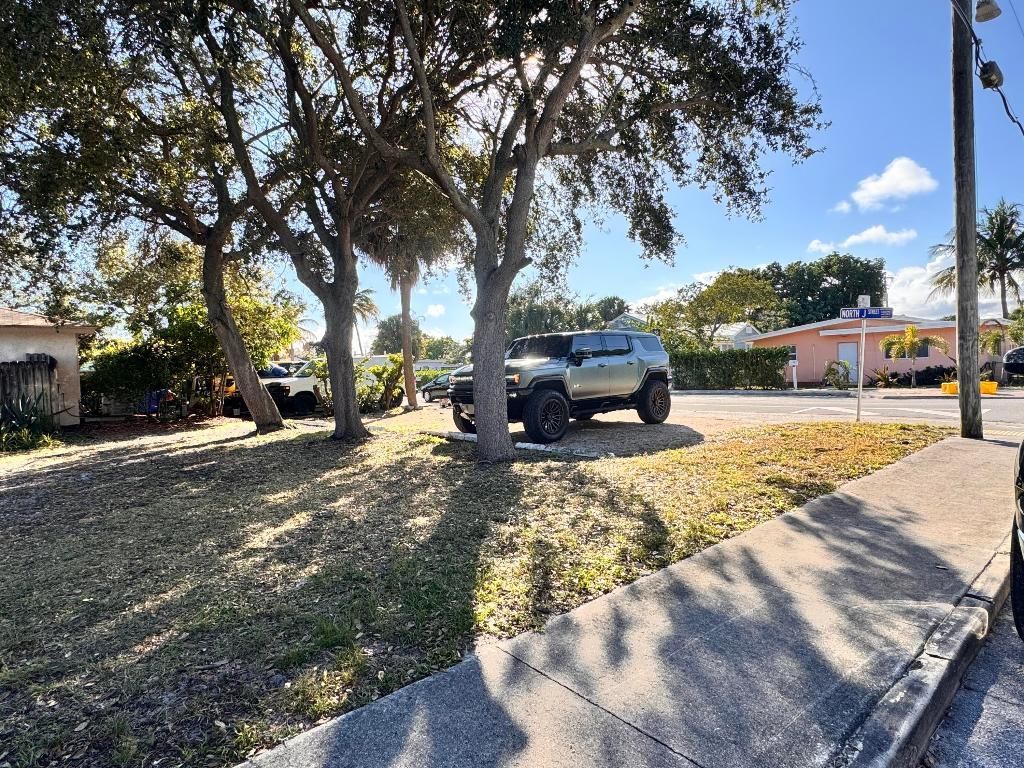 717 8th Avenue N, Lake Worth Beach, FL 33460 Photo