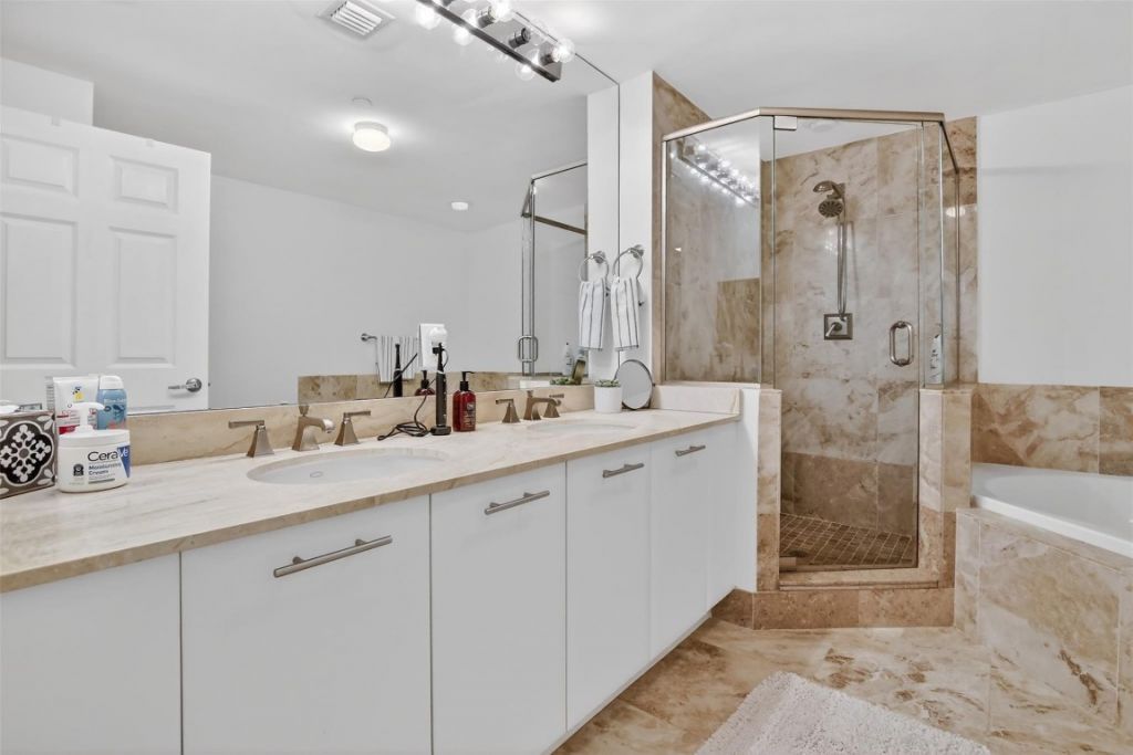 510 NW 84th Avenue, Unit 342, Plantation, FL 33324 Photo