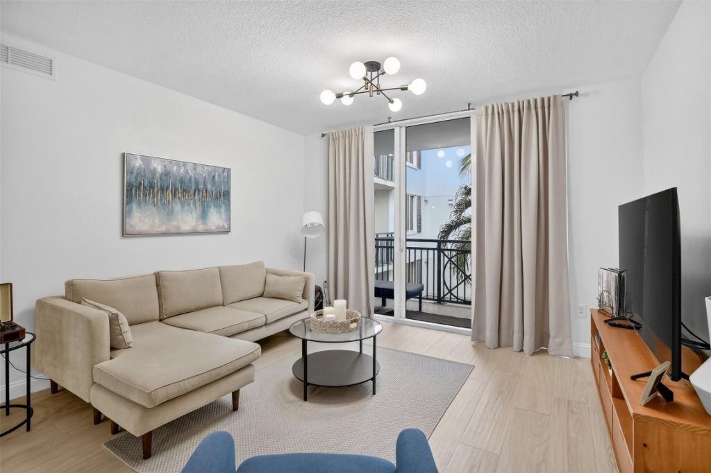 510 NW 84th Avenue, Unit 342, Plantation, FL 33324 Photo