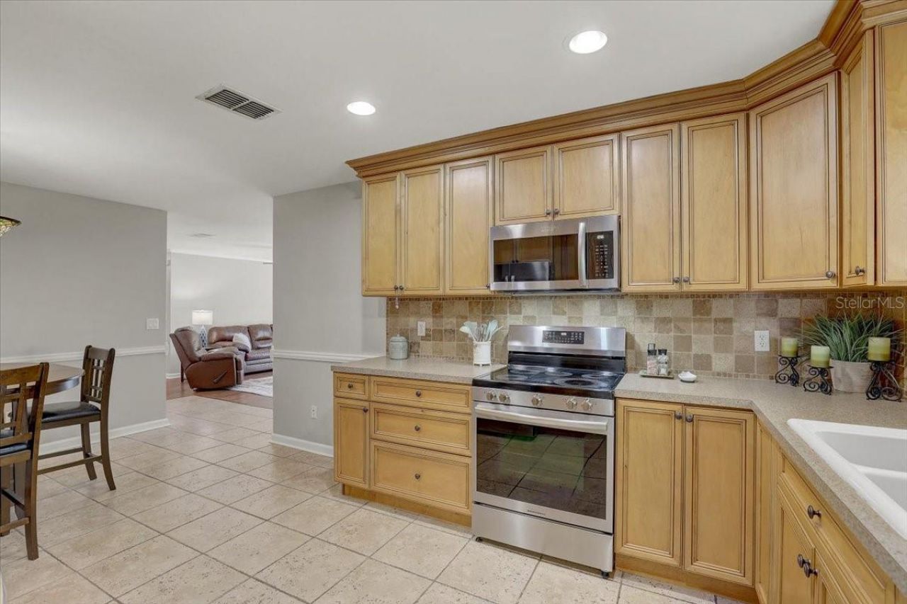 6490 Cedarbrook Drive S, Pinellas Park, FL 33782 Photo