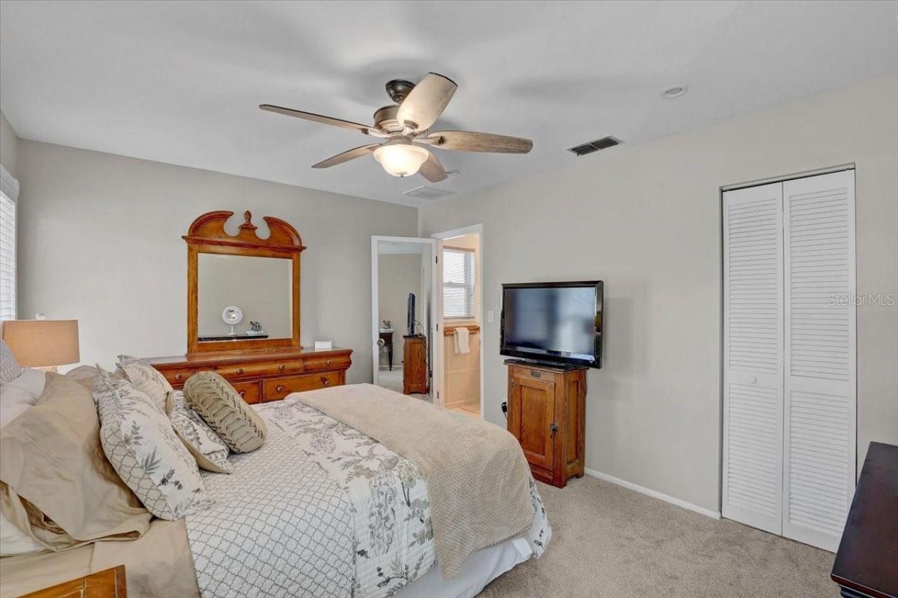 6490 Cedarbrook Drive S, Pinellas Park, FL 33782 Photo