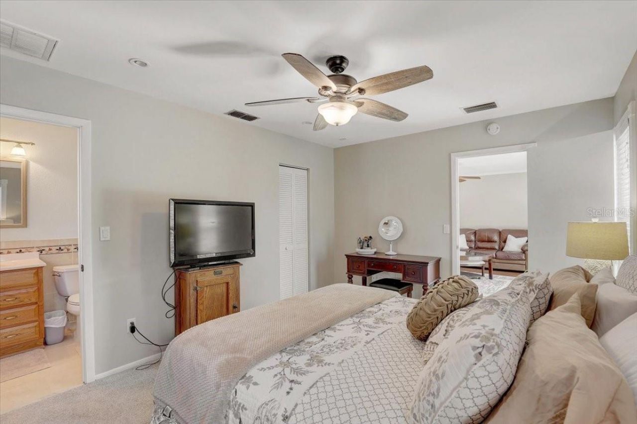 6490 Cedarbrook Drive S, Pinellas Park, FL 33782 Photo