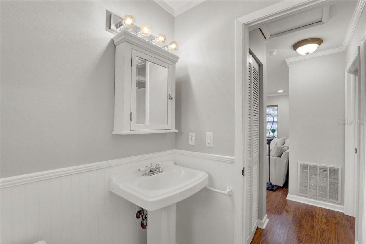 6490 Cedarbrook Drive S, Pinellas Park, FL 33782 Photo