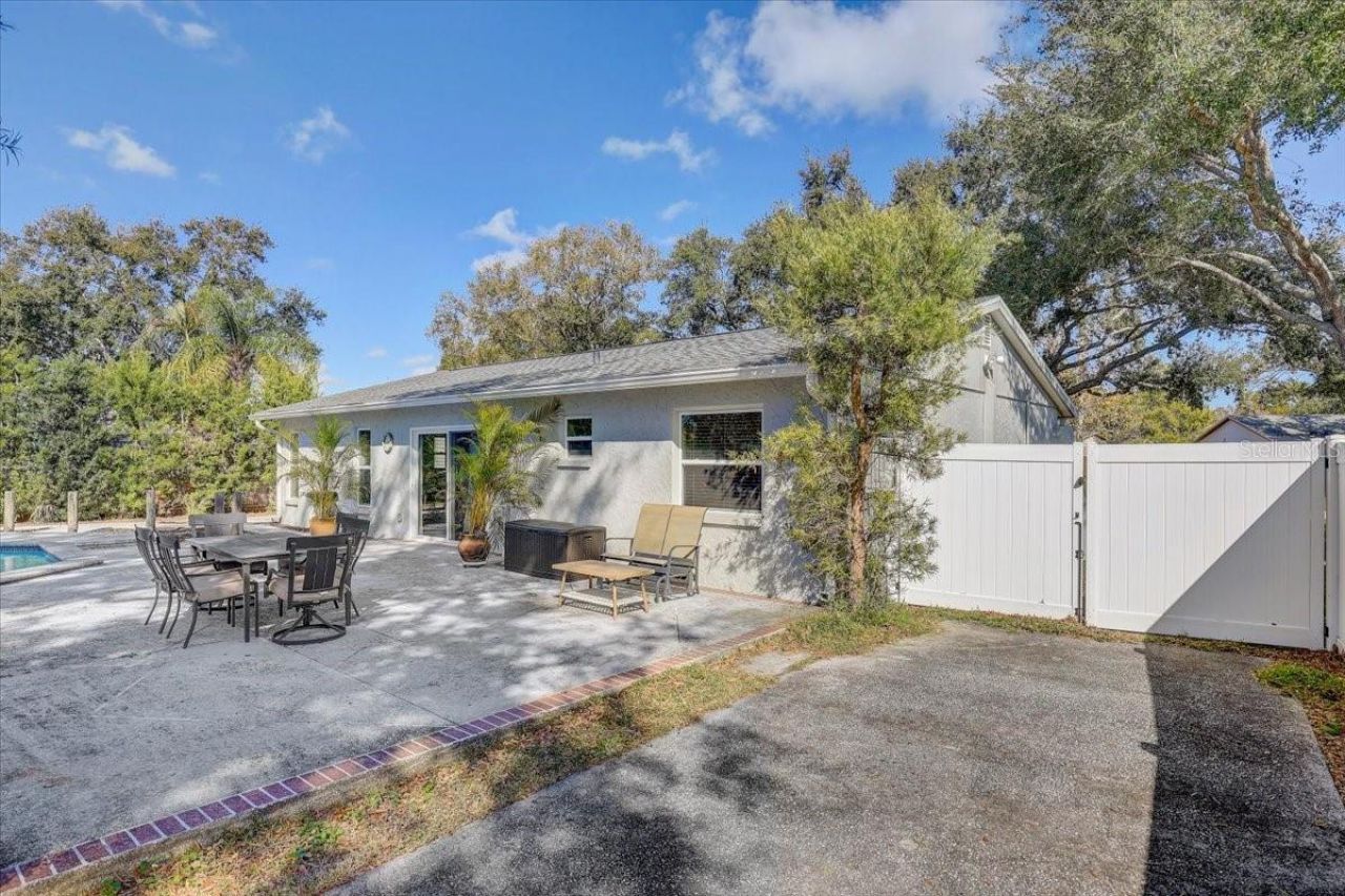 6490 Cedarbrook Drive S, Pinellas Park, FL 33782 Photo