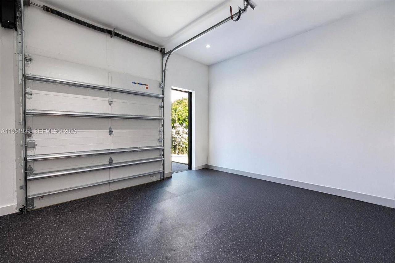 340 SW 20th Road, Miami, FL 33129 Photo