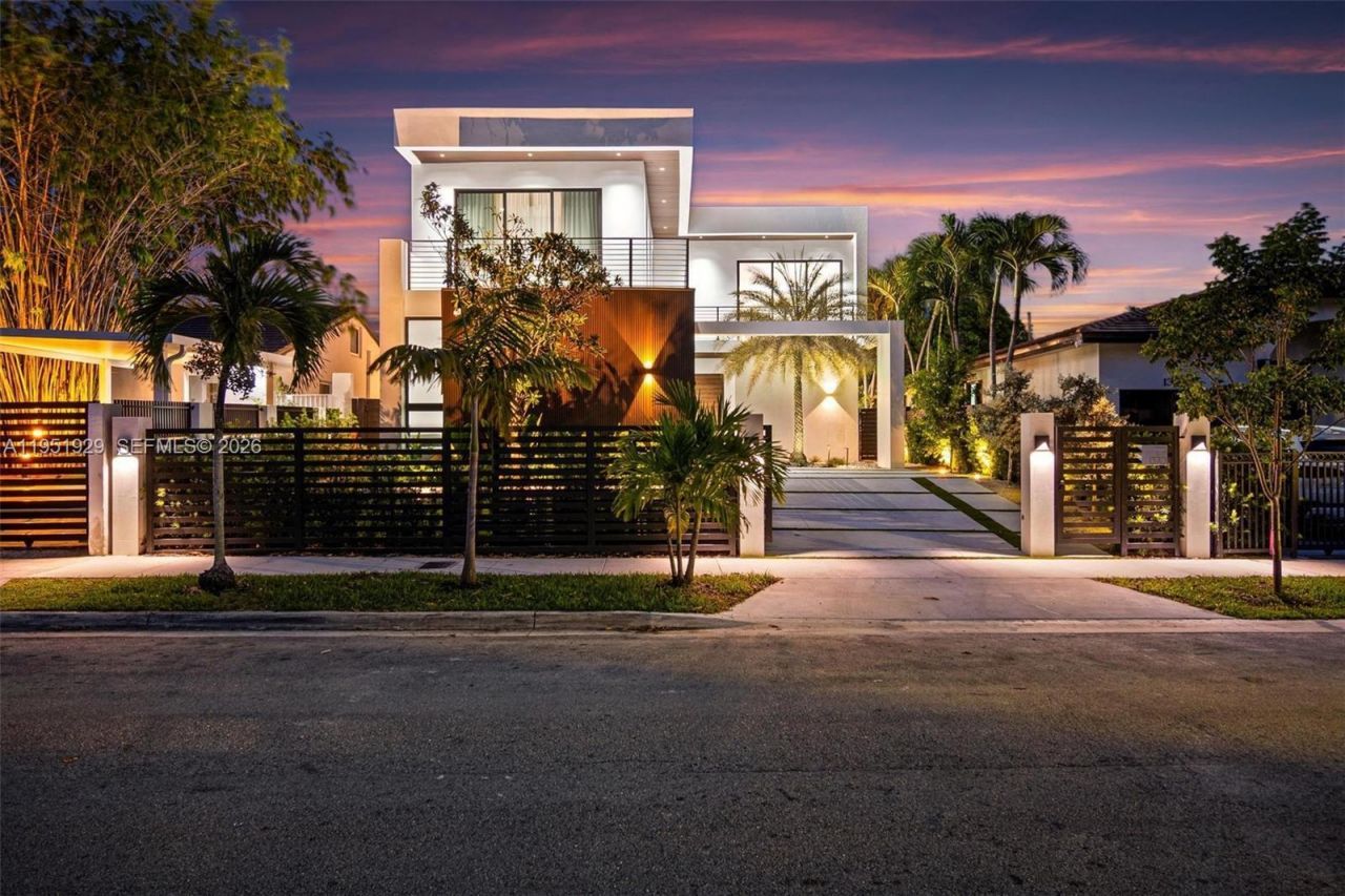 340 SW 20th Road, Miami, FL 33129 Photo