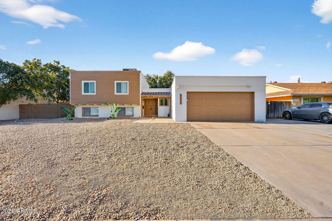 4117 W San Juan Avenue, Phoenix, AZ 85019 Main Photo