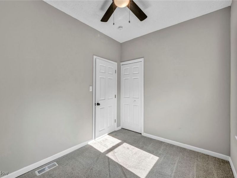 3282 W 38th Street, Cleveland, OH 44109 Photo 18