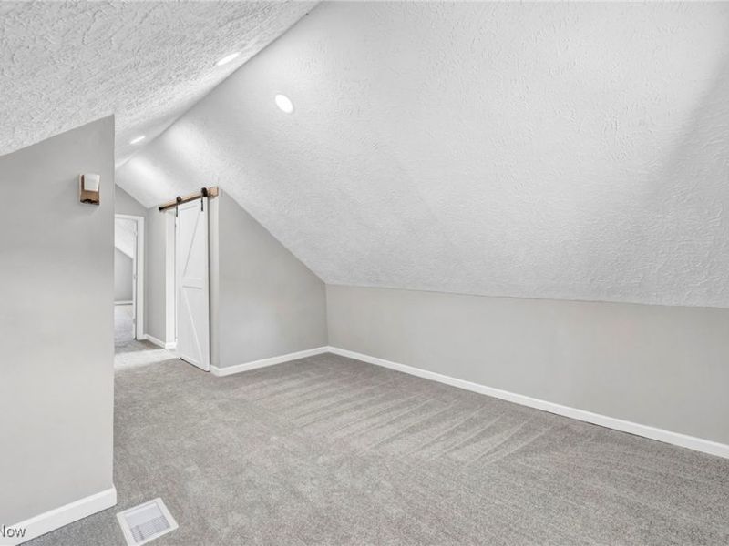 3282 W 38th Street, Cleveland, OH 44109 Photo 23