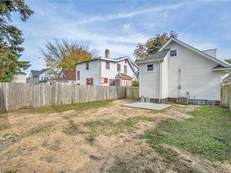 3282 W 38th Street, Cleveland, OH 44109 Photo 33