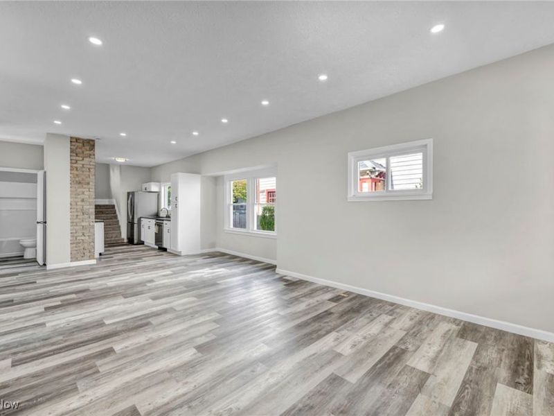 3282 W 38th Street, Cleveland, OH 44109 Photo 7