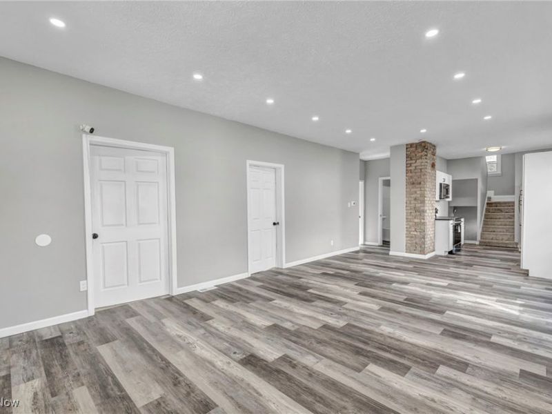 3282 W 38th Street, Cleveland, OH 44109 Photo 8