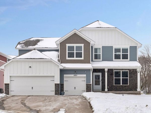 1663 Oak Creek Drive, Chaska, MN 55318