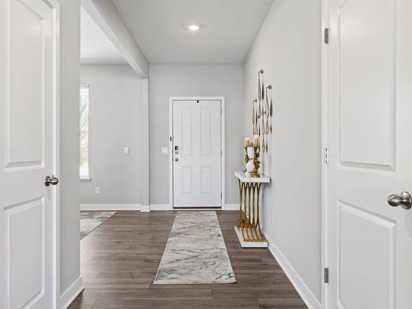 1663 Oak Creek Drive, Chaska, MN 55318