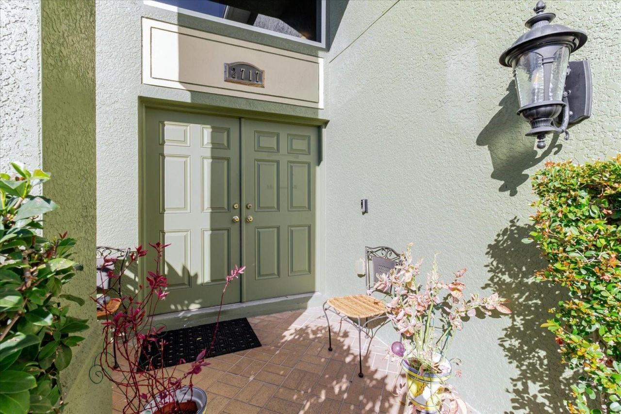 2717 Avon River Drive, Valrico, FL 33596 Photo