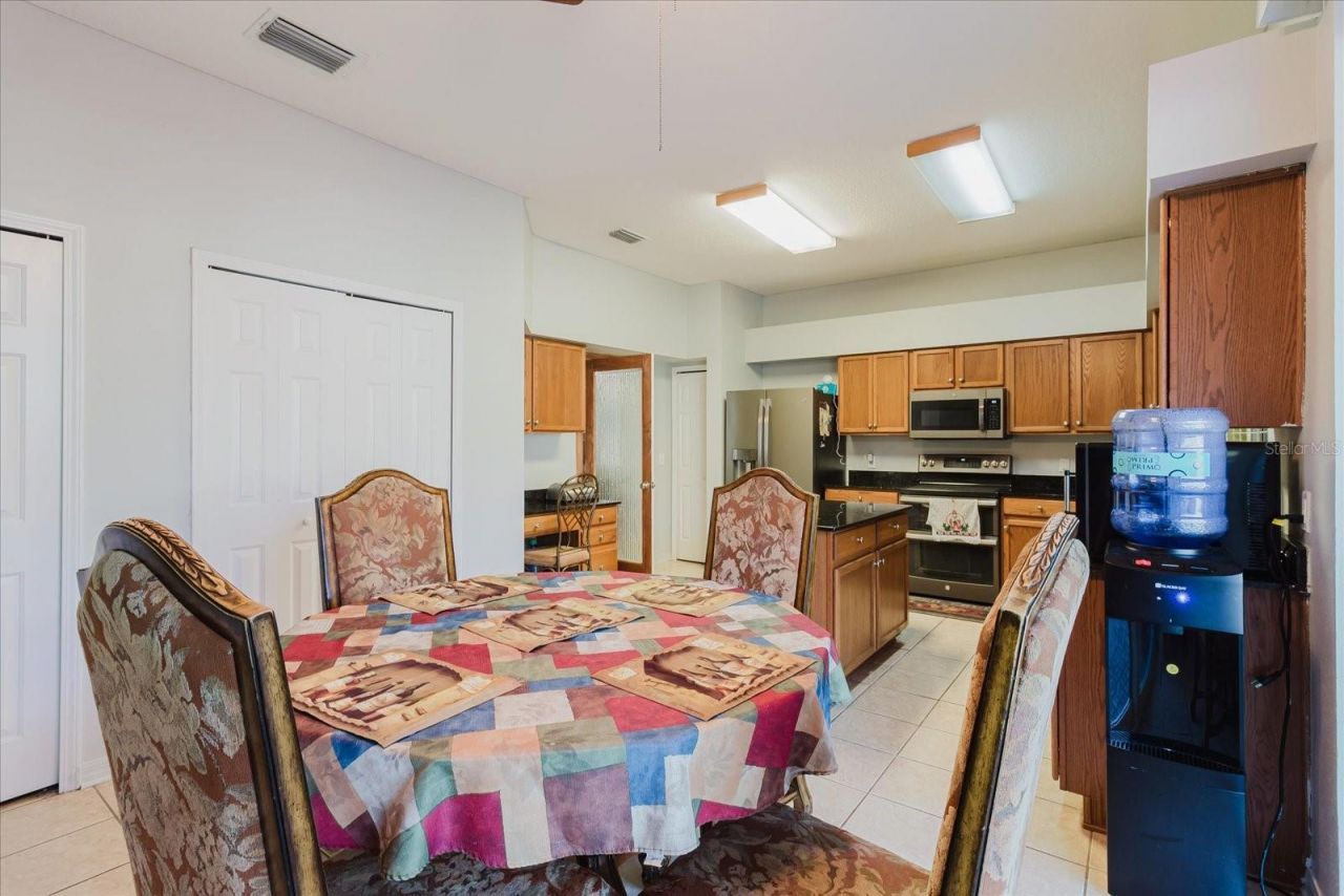 2717 Avon River Drive, Valrico, FL 33596 Photo