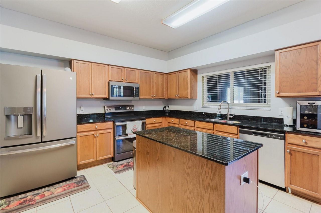 2717 Avon River Drive, Valrico, FL 33596 Photo